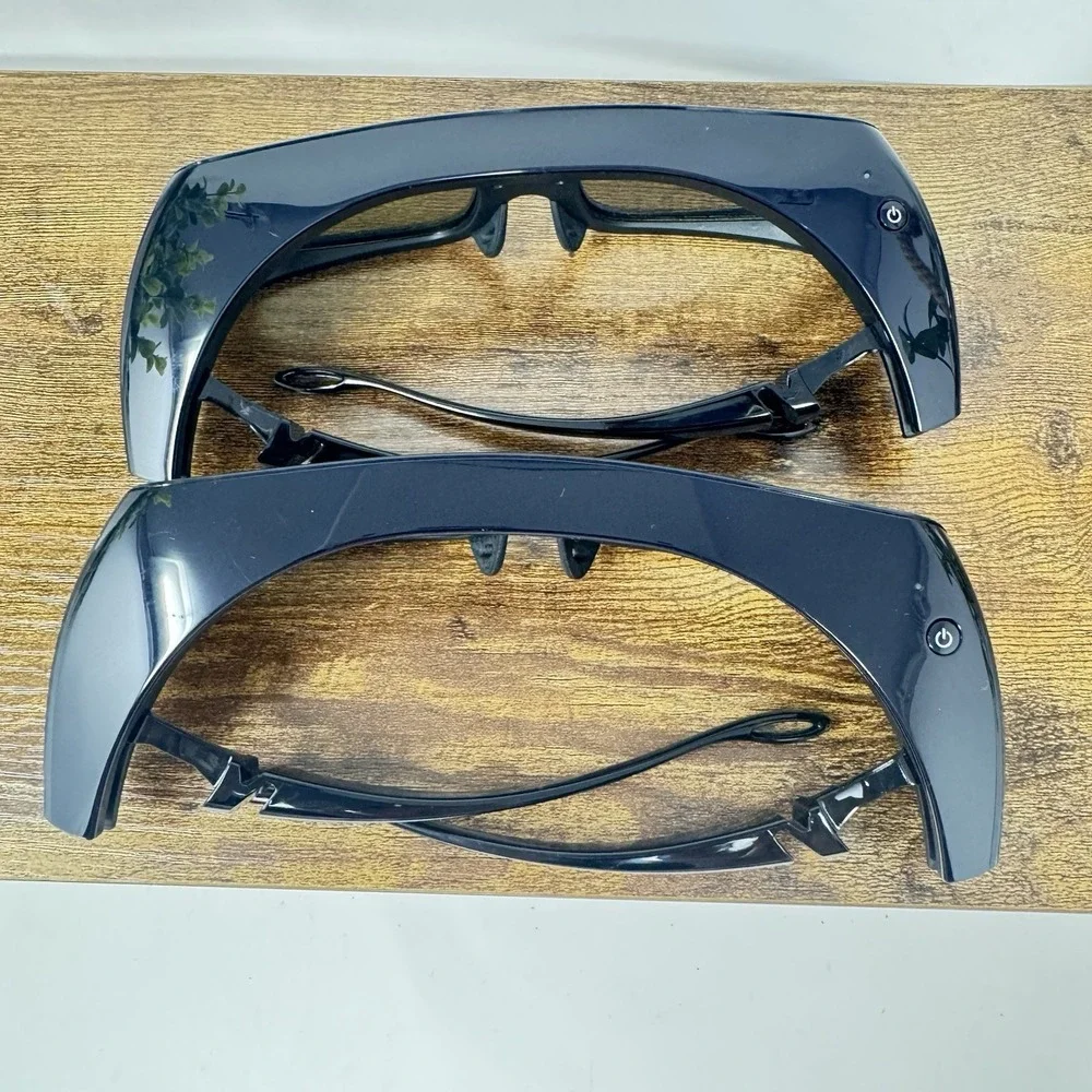 2 SONY 3D GLASSES HU09RH6 Rechargable (No Charging Cable)‎